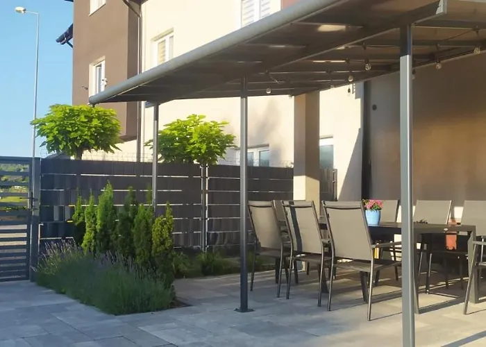 Apartamento U Podnóża Zamku Szczytna